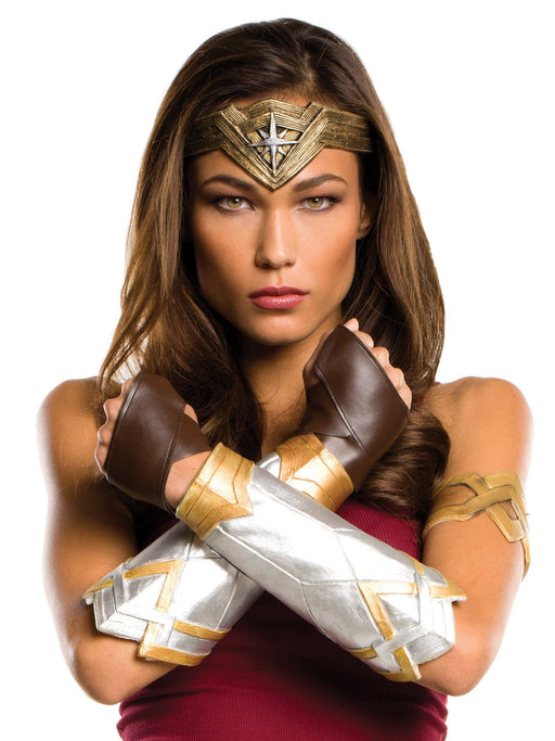 Women's Batman V Superman: Dawn Of Justice Wonder Woman Accessory Set - costumesupercenter.com