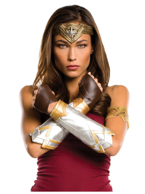 Women's Justice League Wonder Woman Accessory Set - costumesupercenter.com