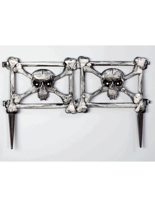 19-inch Skull Distressed Fence - costumesupercenter.com